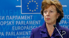 Cyber security: EU Commissioner Neelie Kroes’ first visit to new ENISA office in Athens