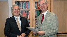 Dr. Helmbrecht bestowed with the title 'Honorary Professor' at Bundeswehr Uni/Munich